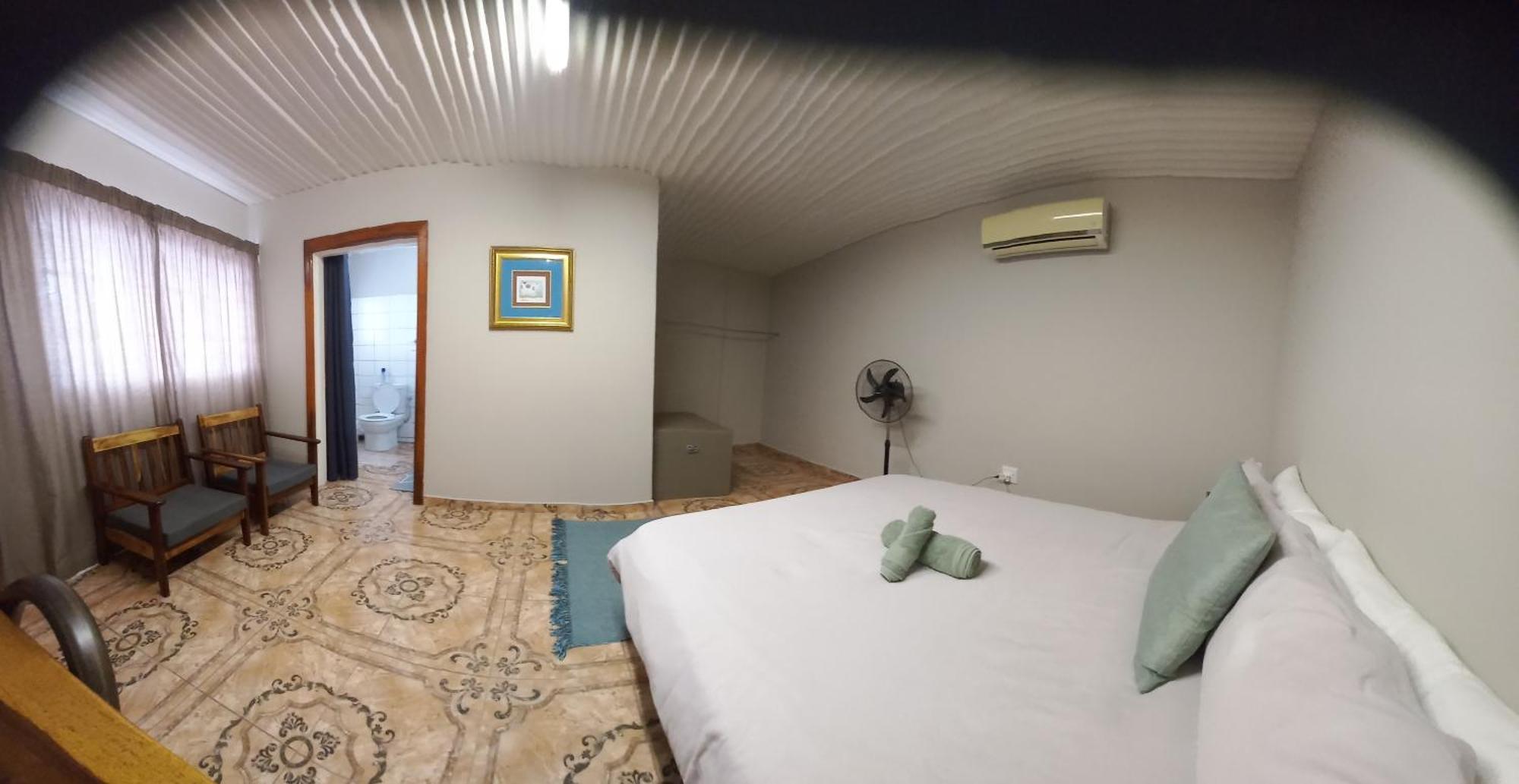 Urban Farm Haus Guesthouse Rundu Værelse billede